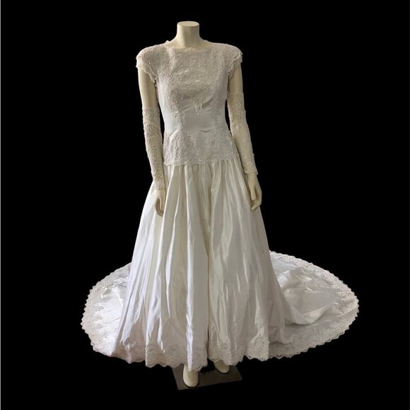 Vintage After Six Wedding dress with train & sleeveless gloves size 8 - Picture 11 of 16